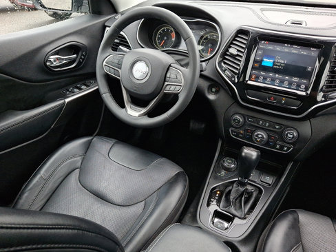 Used 2022 Jeep Cherokee Limited w/ Mopar Interior Package image 14
