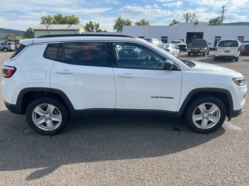 Used 2022 Jeep Compass Latitude w/ Convenience Group image 6