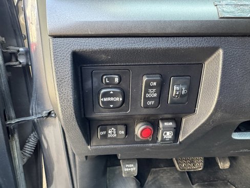 Used 2017 Toyota Tundra SR5 image 12