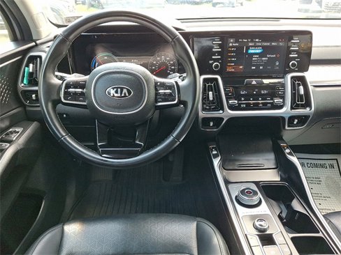 Used 2021 Kia Sorento S image 12