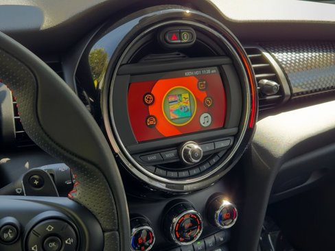 Used 2020 MINI Cooper S image 17