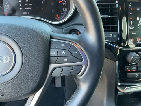 Used 2021 Jeep Grand Cherokee Laredo X image 20
