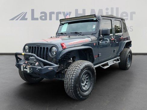 Used 2017 Jeep Wrangler Unlimited Sport image 1