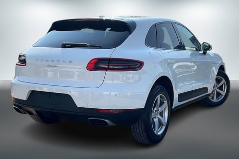 Used 2018 Porsche Macan image 13