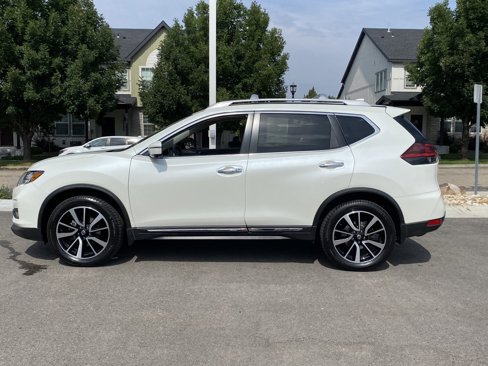 Used 2019 Nissan Rogue SL w/ Premium Package image 3
