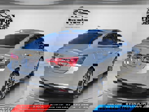 Used 2019 Chevrolet Malibu LT image 6