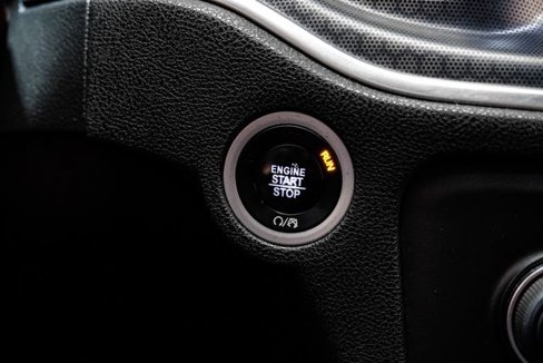 Used 2016 Dodge Charger SXT w/ Navigation & Travel Group image 27
