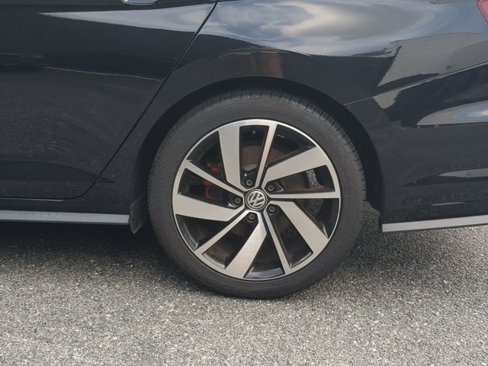 Used 2020 Volkswagen Jetta GLI image 10