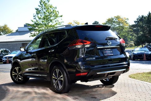 Used 2018 Nissan Rogue SL w/ Premium Package image 8