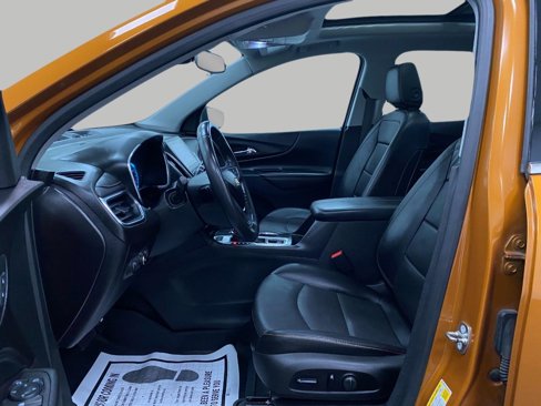 Used 2018 Chevrolet Equinox Premier image 32