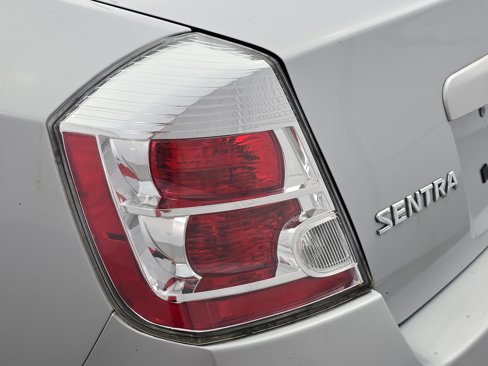 Used 2008 Nissan Sentra 2.0 S image 28