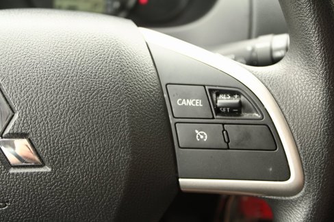 Used 2024 Mitsubishi Mirage ES image 17
