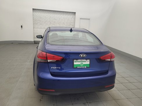 Used 2018 Kia Forte LX image 6