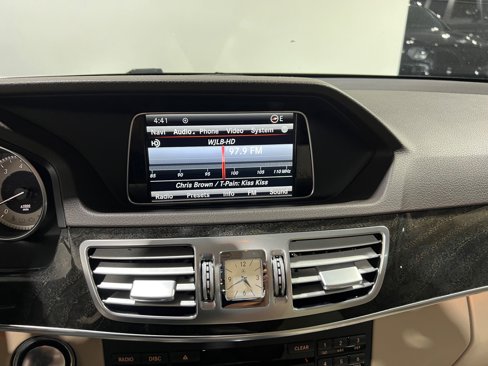Used 2015 Mercedes-Benz E 350 Sedan image 22