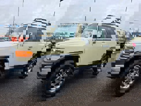 Used 2008 Toyota FJ Cruiser 4WD image 1