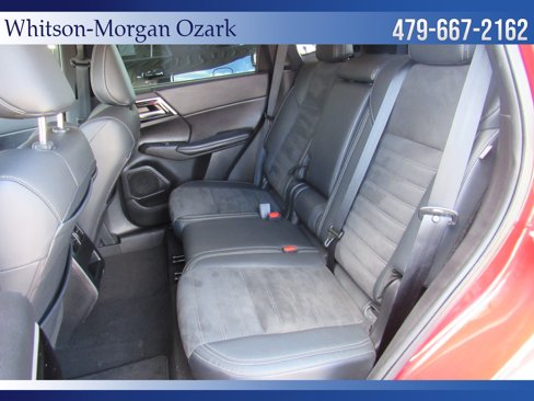 Used 2023 Mitsubishi Outlander SE image 18
