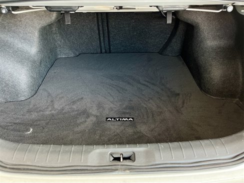 Used 2020 Nissan Altima 2.5 Platinum image 26