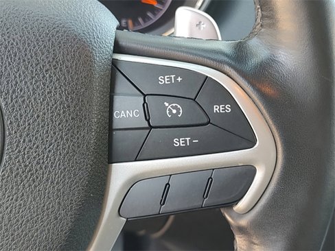 Used 2015 Jeep Grand Cherokee Altitude image 23