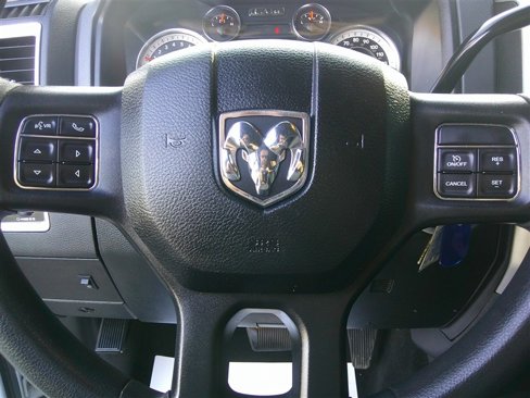 Used 2018 RAM 2500 SLT image 11