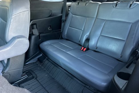 Used 2020 Ford Explorer XLT image 19