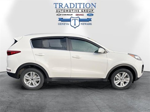 Used 2019 Kia Sportage LX w/ LX Popular Package image 7