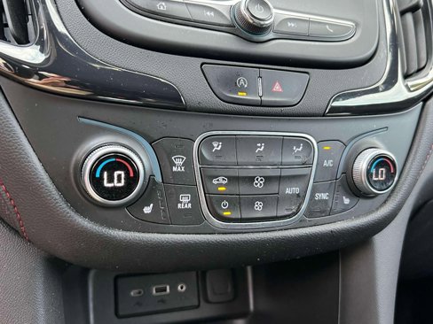 Certified 2022 Chevrolet Equinox RS image 24