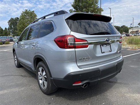 Used 2020 Subaru Ascent Premium w/ Convenience Package image 9