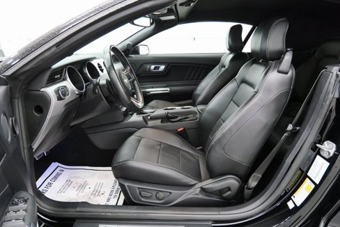 Used 2020 Ford Mustang Premium image 11