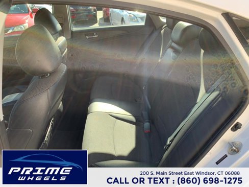 Used 2012 Hyundai Sonata SE image 13