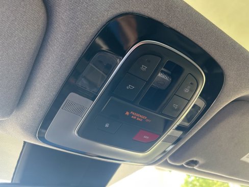 Used 2023 Hyundai Santa Fe Limited image 41