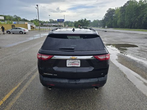 Used 2019 Chevrolet Traverse LT image 8