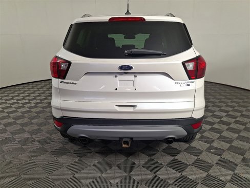 Used 2019 Ford Escape Titanium w/ U9j03 - Titanium Tow Package image 9