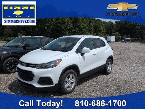 Certified 2022 Chevrolet Trax LS w/ Tint and Cruise Package image 1