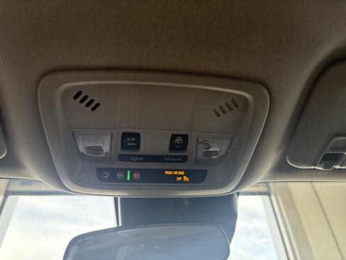 Used 2024 Chevrolet Malibu LT image 21