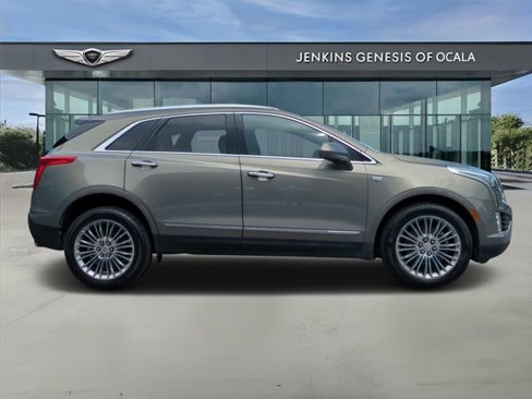 Used 2019 Cadillac XT5 Premium Luxury image 3