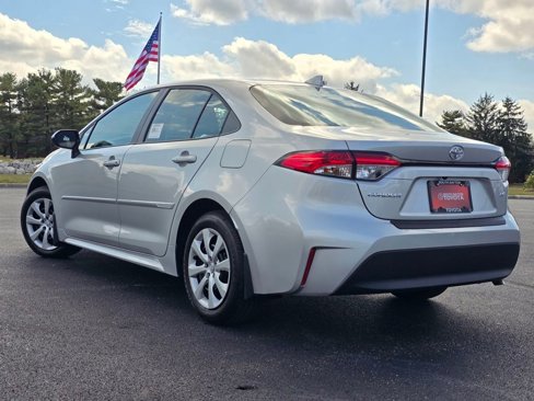 New 2025 Toyota Corolla LE image 11