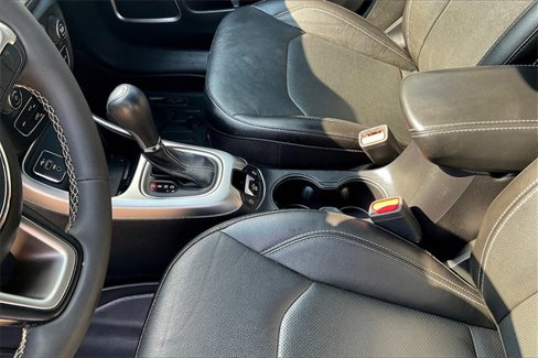 Used 2021 Jeep Compass 80th Special Edition image 17