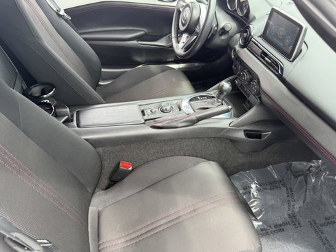 Used 2017 MAZDA MX-5 Miata RF Club image 24