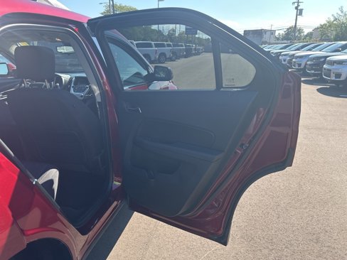 Used 2017 Chevrolet Equinox LT w/ Convenience Package image 17