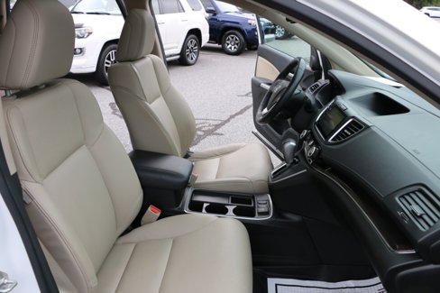 Used 2015 Honda CR-V Touring image 29