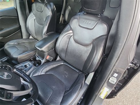 Used 2020 Jeep Cherokee High Altitude image 11