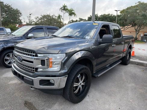 Used 2018 Ford F150 XLT w/ XTR Package image 2