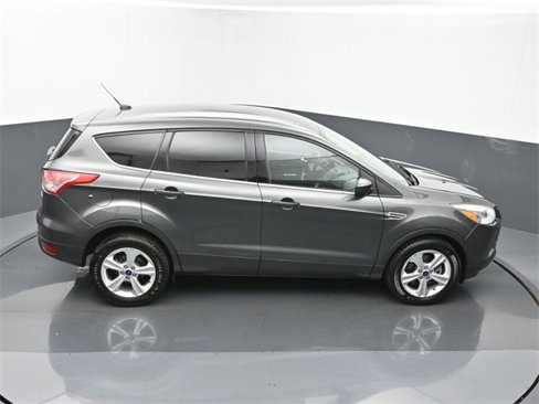 Used 2015 Ford Escape SE image 18