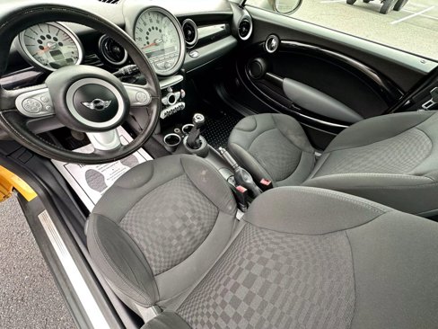 Used 2009 MINI Cooper Hardtop image 25