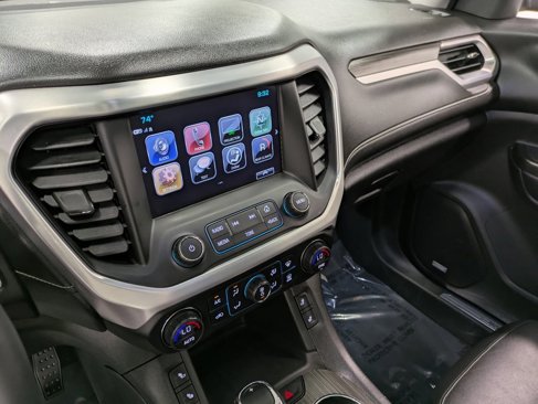 Used 2017 GMC Acadia SLT image 10