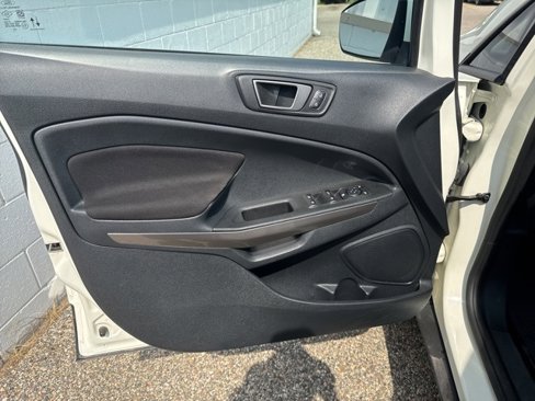 Used 2021 Ford EcoSport SE w/ SE Convenience Package image 25