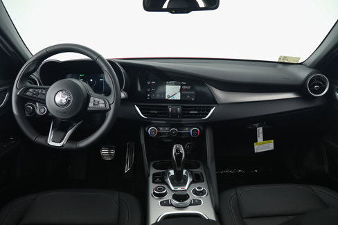 New 2024 Alfa Romeo Giulia Ti image 15