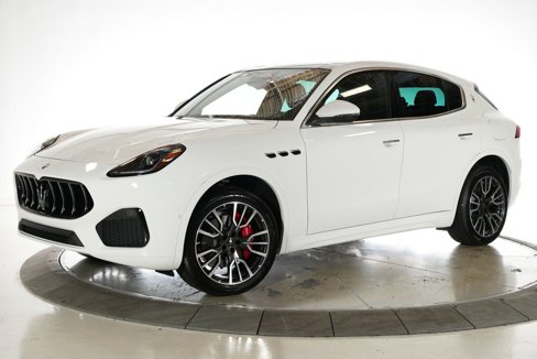 New 2025 Maserati Grecale GT image 1