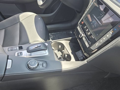 Certified 2024 INFINITI QX50 Luxe w/ Accent Package image 34