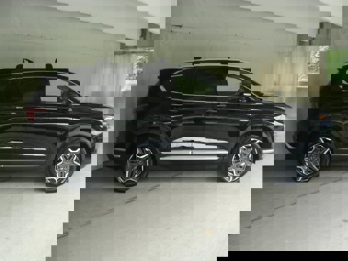 Used 2022 Hyundai Santa Fe SEL Convenience image 4